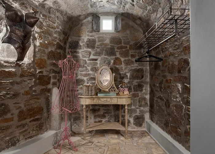 Mykonian Hills * Kalafati